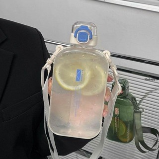 水瓶 水杯 方形水杯女男生運動大容量高顏值女生杯子便攜背帶學生簡約塑料杯