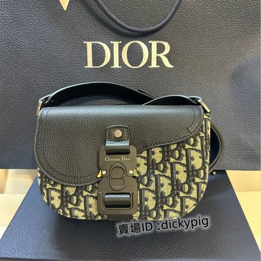 二手正品 DIOR 迪奧 Oblique 緹花及黑色顆粒小牛皮 SADDLE 附肩帶小袋 肩背包 男款馬鞍包 信使包