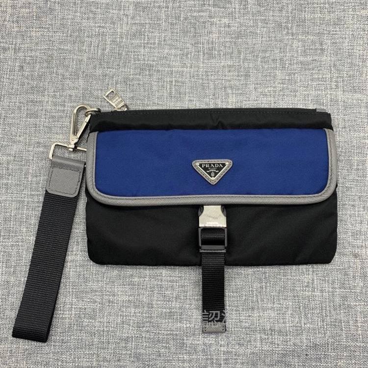 二手精品 PRADA Hobo 2ZH108 Nylon and Saffiano 18CM 潮流手機包 尼龍帆布