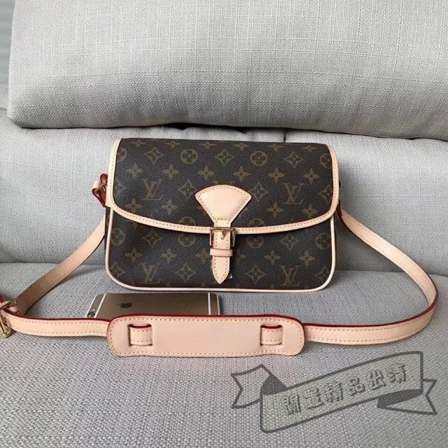 二手精品 LV 路易威登 VINTAGE 老花 復古 郵差包 肩背包 斜挎包 女包 M42250 實拍