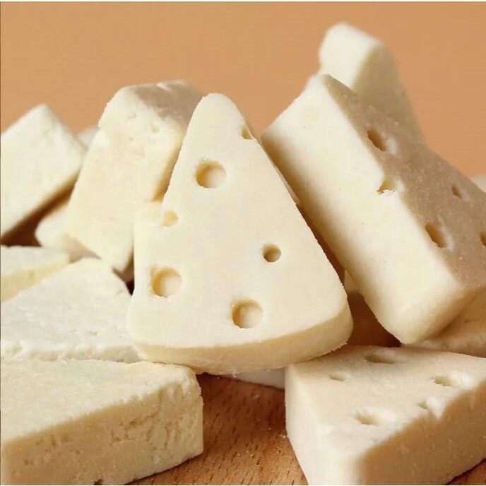 QQ💕【熱銷 美味~】奶酪棒 益生元歐酪牛初乳 兒童成長營養高鈣奶酪 乾酪 內蒙古特產牛奶