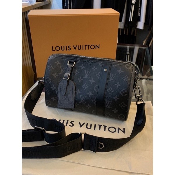 Louis Vuitton LV 經典黑灰色老花City Keepall 男圓筒包 M45936 預購