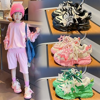 💕洋洋鞋店💕 兒童運動鞋 女童小白鞋 跑步鞋 女童運動鞋春秋網紅洋氣軟底兒童休閒鞋中大童時尚透氣老爹鞋 女童老爹鞋
