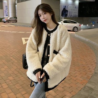 【Wik】小香風外套女 冬季新款羊羔毛加絨加厚保暖設計感洋氣減齡chic 女生外套