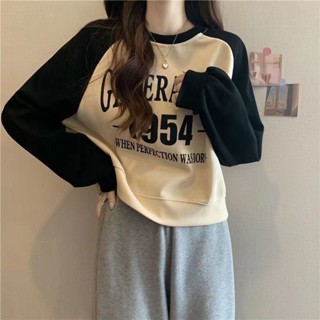 【Laiwu】大學t 長袖上衣 衛衣 撞色拼接短款衛衣女 女裝 春秋季百搭上衣女 復古字母印花長袖T恤上衣服
