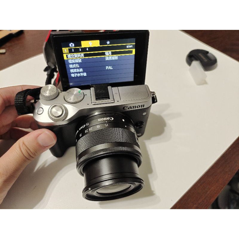 canon eos m6搭配15-45鏡頭，canon m6一代單眼相機
