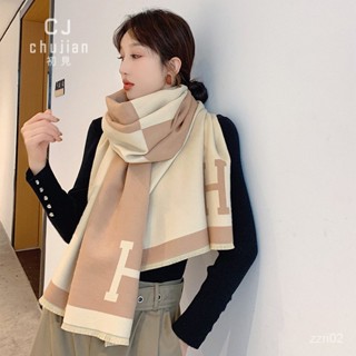 初見cJ💖精美絲巾圍巾 爆款熱銷🔥2022新款圍巾女冬季歐美拚色保暖圍脖仿羊絨字母雙麵加厚空調披肩
