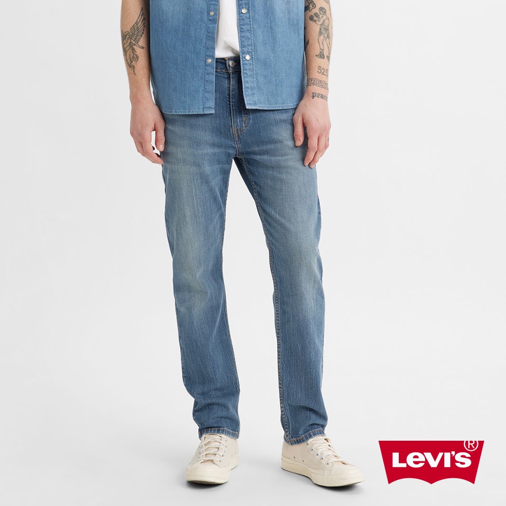 Levis 502上寬下窄舒適窄管牛仔褲 / 精工中藍染刷白 / 彈性布料 男款 29507-1364 熱賣單品