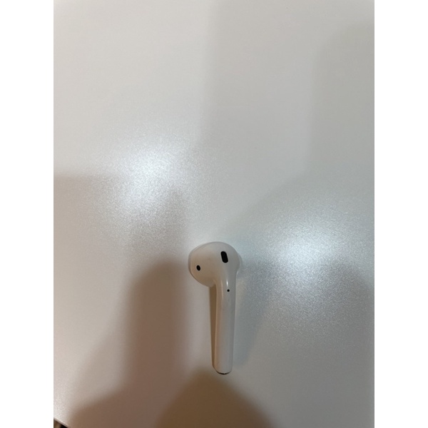 AirPods 左耳