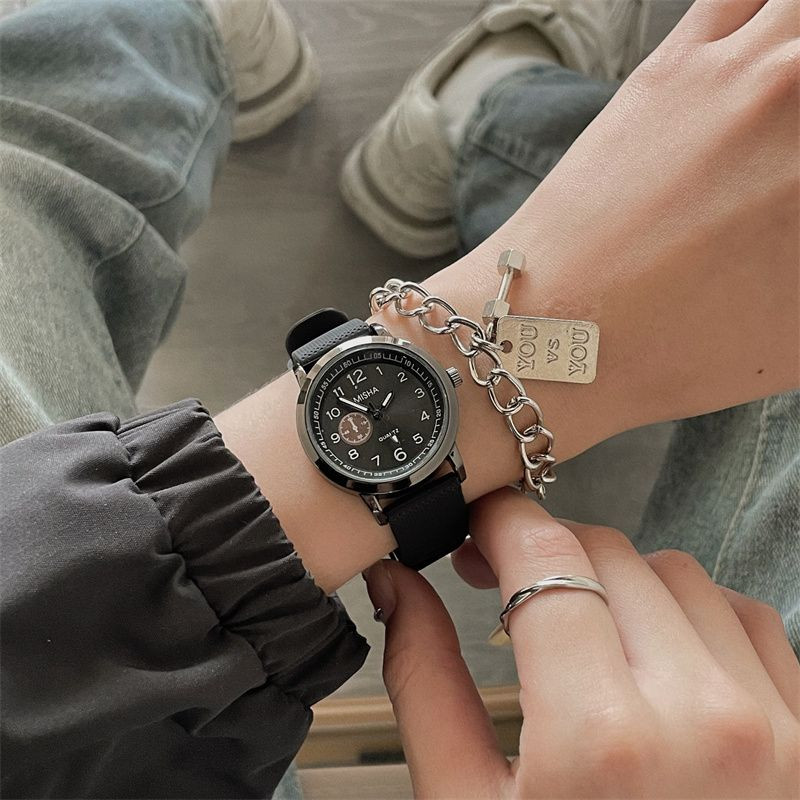 高顏值帅气手錶 手錶 高级感手錶 男錶 女錶 情侶手錶 学生手錶 考试手錶 防水手表 看時間手錶 運動手錶