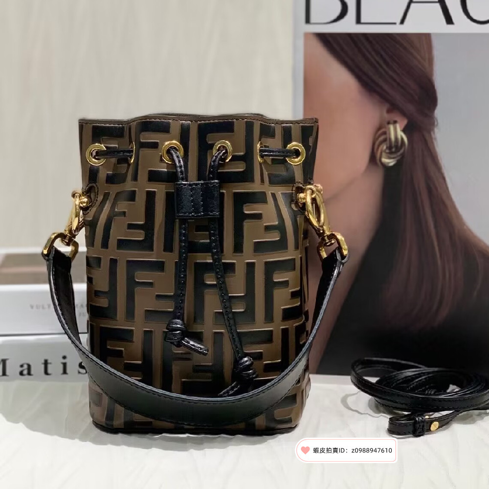 『二手精品』Fendi 芬迪 Mon Tresor 棕色 FF老花 迷你水桶包 手提包 斜挎包 單肩斜背包 免運