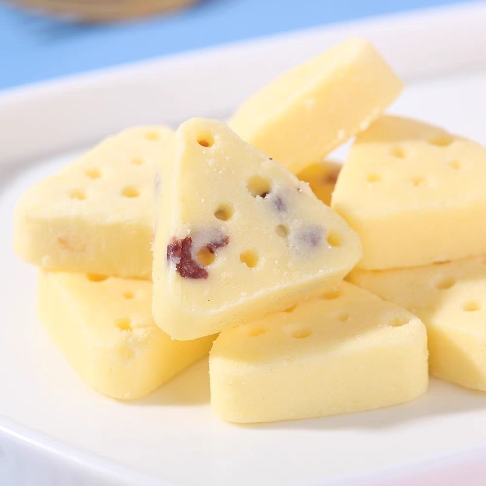 乳酪 圖騰牧場鮮牛奶芝士酪兒童零食無蔗糖內蒙古三角形奶酪塊果粒乳酪