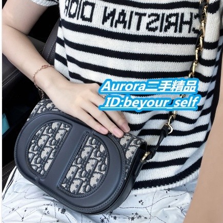 二手精品 Dior 迪奧 Fall23 CD Signature橢圓相機包 M928 手提包 斜挎包 單肩包