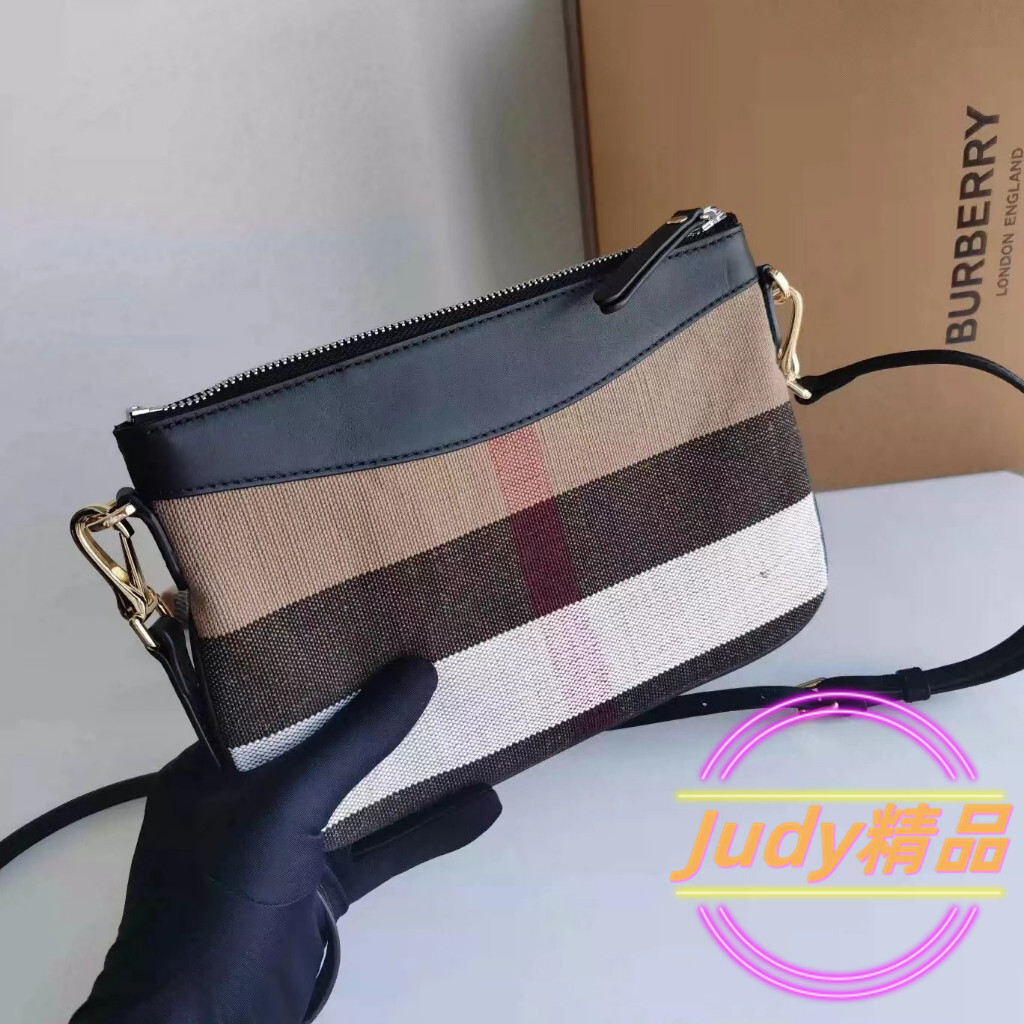 二手精品 BURBERRY 博柏利 House格紋麻布拼皮革肩背包 Woc手拿包 麻將包 斜挎包40014041