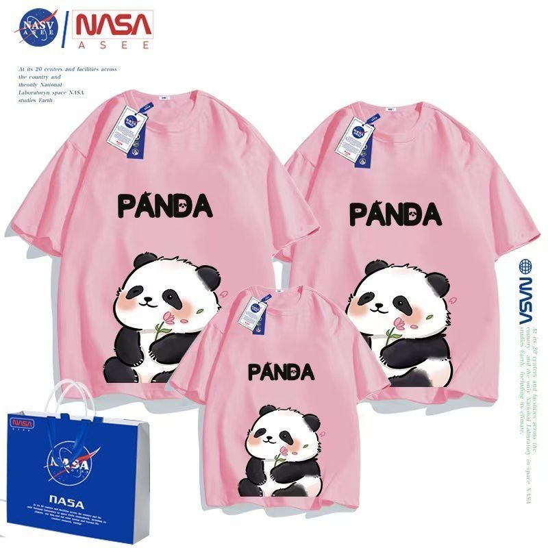 Yelly's~ShopNASA熊貓粉色親子裝一傢三口三口全傢裝夏季純棉短袖T恤寬鬆半袖