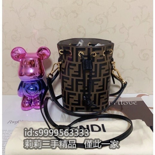 精品二手 FENDI 芬迪 Mon Treso 迷你抽繩水桶包老花Logo 手提包 單肩包 棕色 肩背包