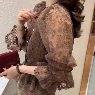 【真的很哇塞~】韓版上衣 女生上衣 夏季新款上衣 法式泡泡袖蕾絲襯衫 圓領鏤空上衣 別緻長袖網紗上衣 氣質上衣