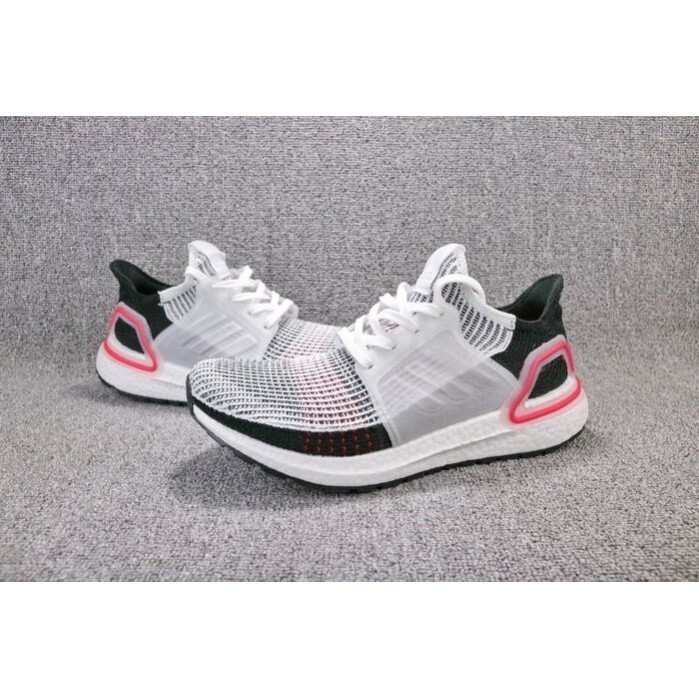 Adidas Ultra Boost 5.0 黑白紅 經典 編織 休閒運動慢跑鞋 B37703 男鞋