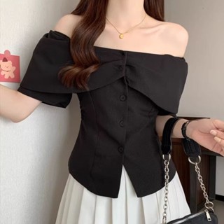 一字肩上衣女 顯瘦上衣 白色襯衣女裝夏季韓版荷葉邊一字肩翻領修身顯瘦襯衫收腰甜辣上衣 一字領短袖 露鎖骨上衣