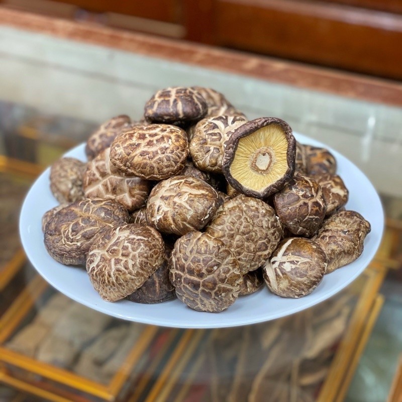 「乾貨」韓國 香菇 大花菇 花菇 肉厚香氣足 去腳 無化學添加  台灣埔里 香菇