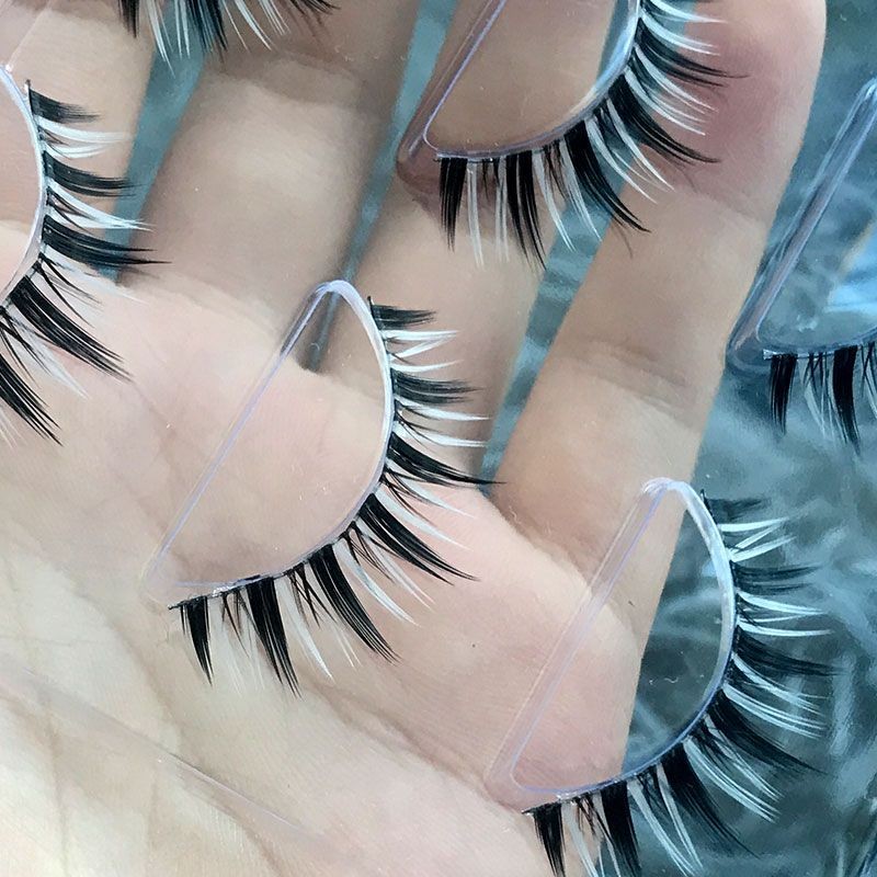 🎀台灣出貨🎀 硬梗黑白交錯小惡魔畫手風黑白彩色睫毛整條仙子毛自粘cos一片式