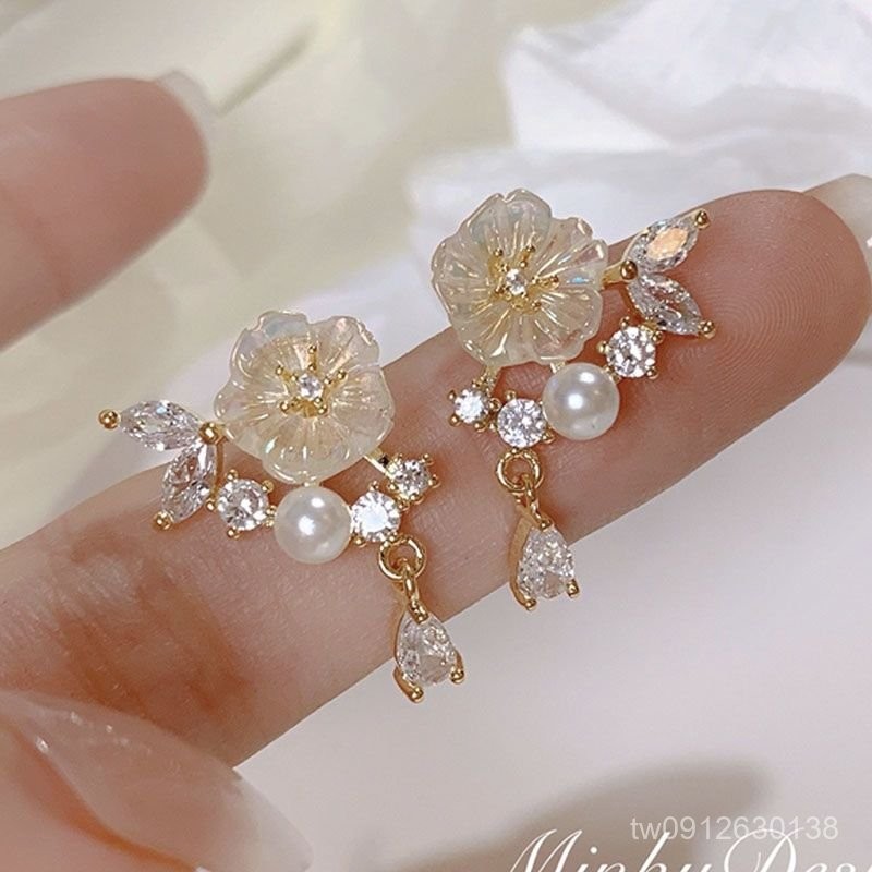 🔥臺灣出貨🔥「荔枝玫瑰」凡爾賽玫瑰花朵耳飾夏季耳釘耳夾女無耳洞耳環