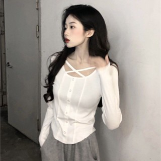 𝐋𝐢𝐭𝐭𝐥𝐞 小性感長袖T恤 春秋新款魚骨長袖女修身顯瘦設計感不規則交叉露臍辣妹上衣 女裝