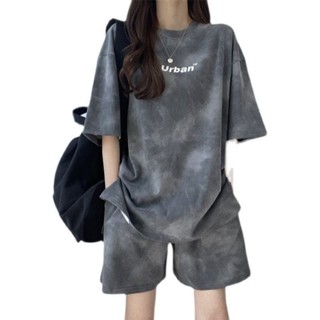 現貨熱賣 時尚女款洋裝 運動休閒套裝女夏季薄款年小個子可鹽可甜上衣短褲兩件套【24小時出貨 RRUQ