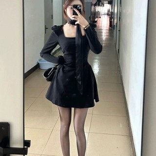 【妙卡】女裝💕小個子春秋薄款氣質新款垂墜感修身長袖小黑裙收腰黑色女裝高階感