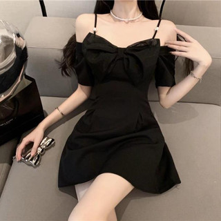 蝶結一字肩吊帶連衣裙女夏季新款氣質高階感生日禮服個性女裝 韓版女裝 夜場女裝 尾牙洋裝 尾牙女裝 宴會服飾 赫本風洋裝