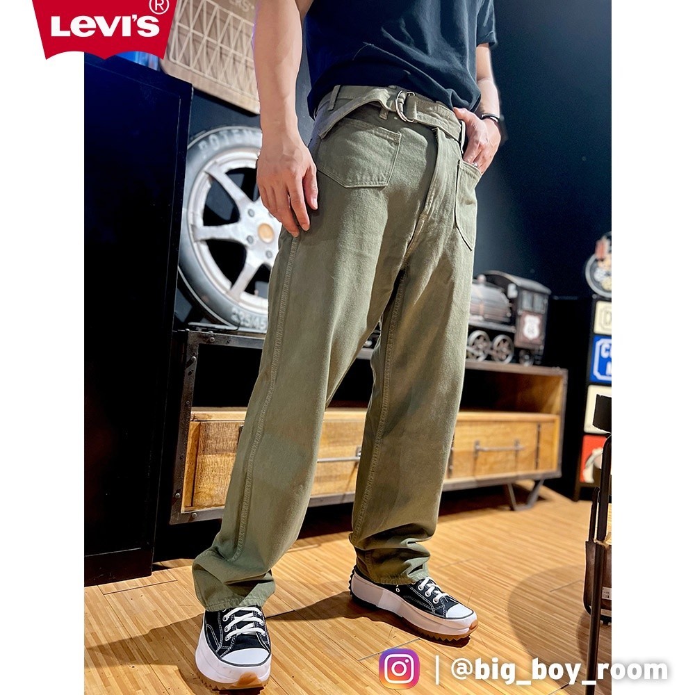 Levis Red 工裝手稿風復刻再造 男款 寬直筒工作褲 / 軍綠 / 寒麻纖維 A1121-0001 熱賣單品