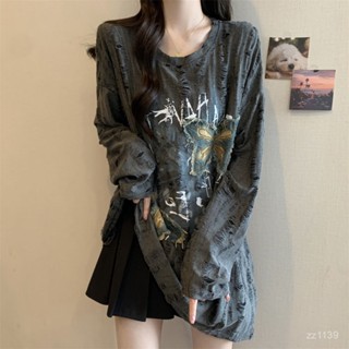 詩遊時尚女裝店⭐ 美式 複古 蝴蝶 貼布 長袖 T恤 女 2024 秋季 新款 韓版 寬鬆 顯瘦 中長款 上衣