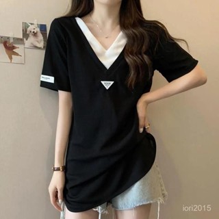 VOVA本鋪 超大碼女裝 夏季新款短袖 寬鬆 顯瘦 V領 假兩件上衣 拚色中長款遮肉撞色t恤