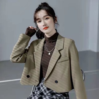 coco小姐✨炸街 短款 小西裝 厚外套 女2024 春秋 新款 設計感 小眾 寬鬆 韓版 西裝 上衣