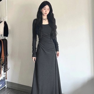 法式長袖灰色連衣裙女裝收腰顯瘦垂感長裙高階感過膝裙子秋冬內搭