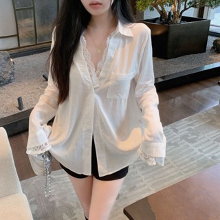 coco小姐✨假兩件 白色 襯衫 女秋季 高階感 別緻 絶美 上衣 中長款 蕾絲 防曬 襯衣