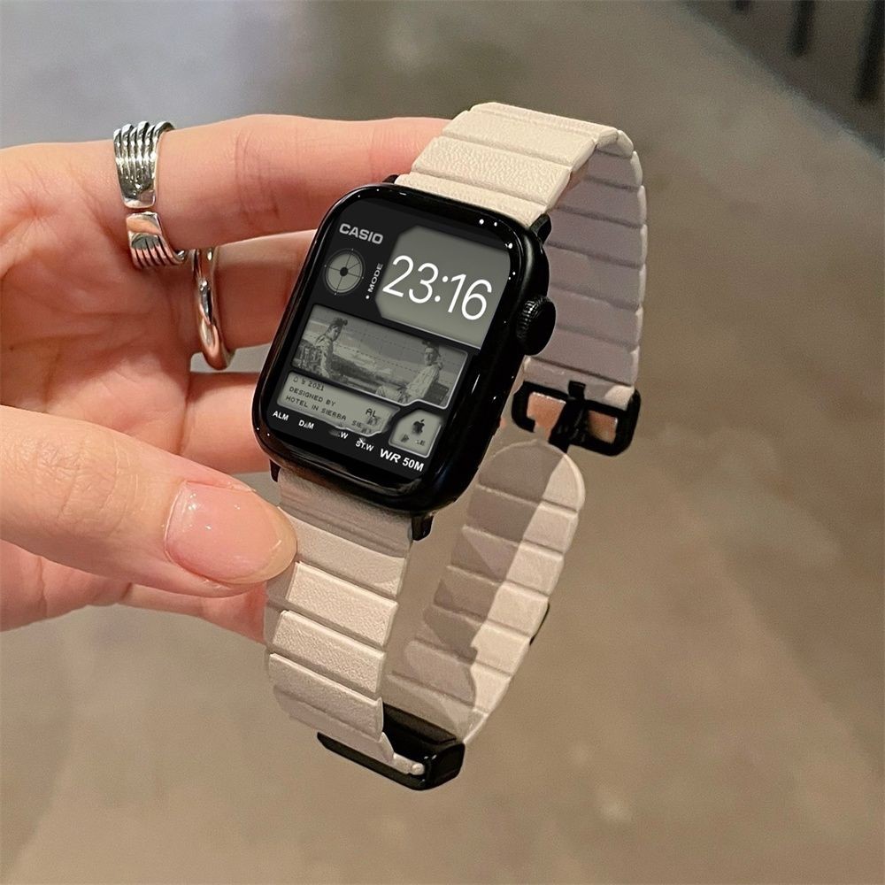 ins 適用Applewatch S11皮質磁吸折疊扣錶帶 蘋果手錶S10/9/8/7/6/5/4/3/2 運動se錶帶