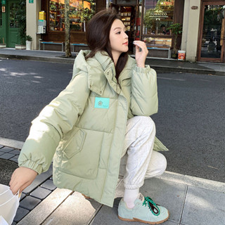大碼外套 保暖風衣 防寒加厚外套 冬季外套 韓版大衣 麵包外套 新款羽絨服 防風大衣 休閒外套 寬鬆羽絨服 外套 大衣