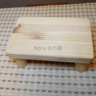 經濟型原木松木方凳木頭板凳矮凳木凳墊高凳甩腿凳洗衣服凳木花架 經濟型原木松木方凳木頭板凳 Nora の小屋