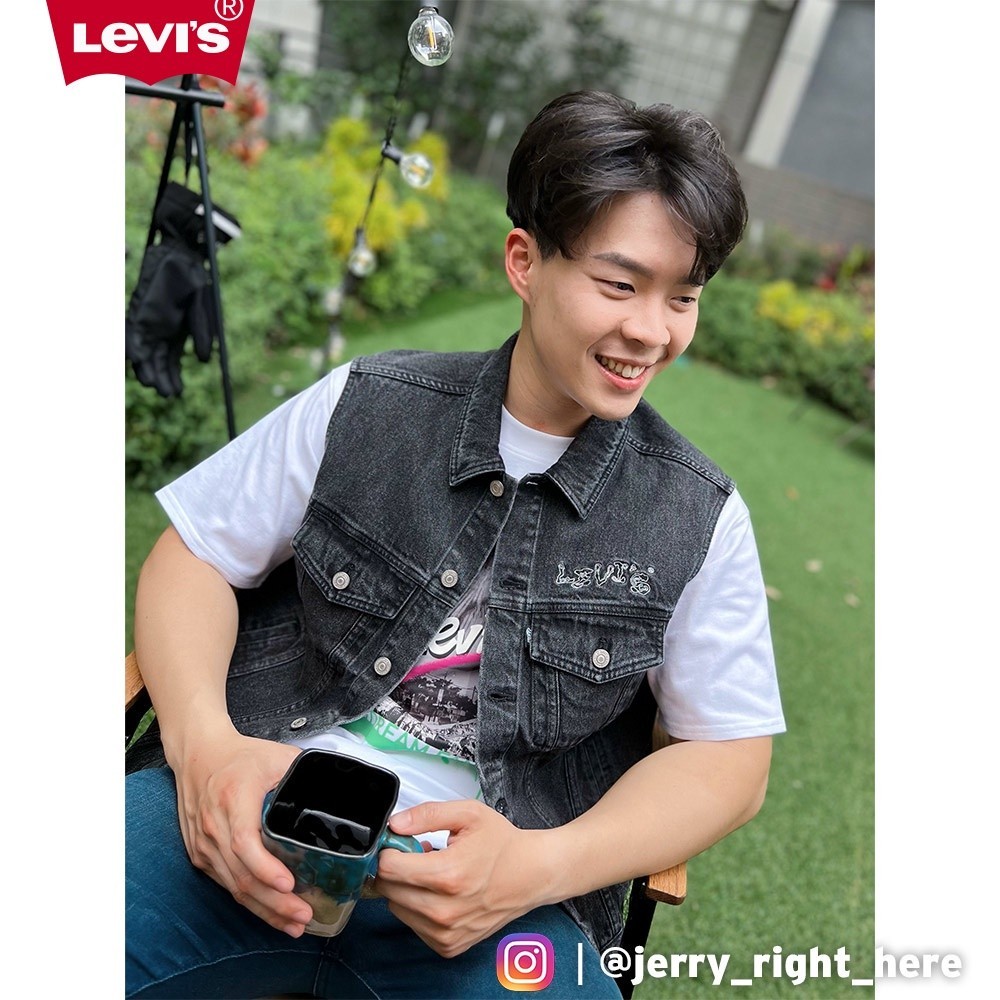 Levis 牛仔背心外套 / 精工黑染水洗 / 塗鴉Logo 男款 A6388-0001 熱賣單品