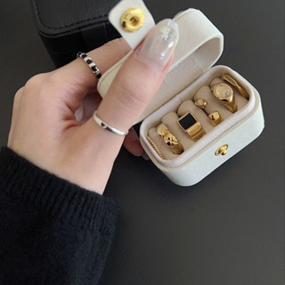 ❤️‍🔥臺灣發貨❤️‍🔥 新款皮質迷你首飾盒便攜旅行耳釘耳環首飾收納盒戒指收納盒Hot Hot