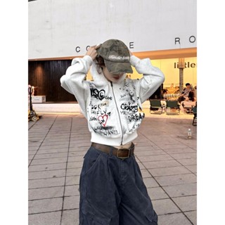 妞妞美🌈 秋季外套 美式複古塗鴉印花短款連帽衛衣女ins春秋薄款休閒開衫外套上衣潮 女款秋季印花塗鴉外套長袖