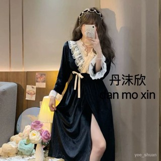 VR.金絲絨冬季睡衣女甜美可愛宮廷風V領蕾絲花邊套裝中長款睡裙舒適