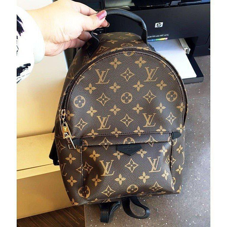 99新LV M41560 Palm springs PM 後背包 小款 有現貨