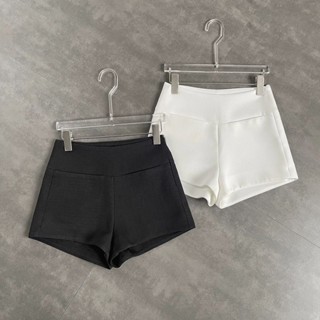 白色小香風 短褲女 春夏季新款 高腰 休閒百搭 顯瘦 辣妹 小眾 西裝褲 外穿潮 短褲 SOFC