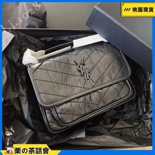 慄の茶話會 ins 包包女2023新款潮真皮女包鏈條包郵差包斜揹包大容量斜挎流浪包 小紅書 l.j