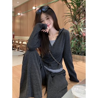 闆娘推薦🉐假兩件連帽上衣鹽係長袖上衣休閒闊腿長褲春秋季2024新款糯米套裝 VKVM