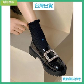 臺灣優品漆皮樂福鞋 樂福鞋 樂福鞋女 一腳蹬樂福鞋女2023春鞦新款漆皮英倫風小皮鞋平底水鑽方扣厚底鞋 PLHZ