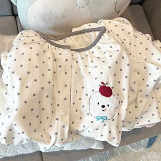 COSMOS 德絨圓領波點小熊睡衣女冬季加絨加厚簡約學生保暖居家服套裝外穿