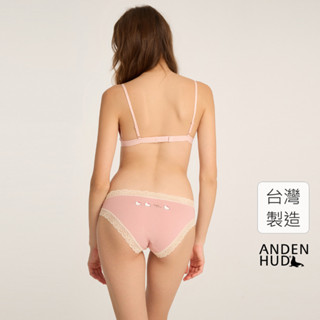 【Anden Hud】Hello Kitty系列．織帶2/3包臀中腰三角內褲(蜜桃粉-Kittyx3) 臺灣製 海外禁售